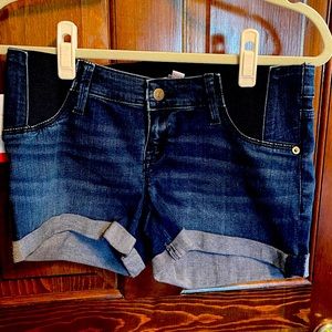 Isabel Maternity shorts new with tags